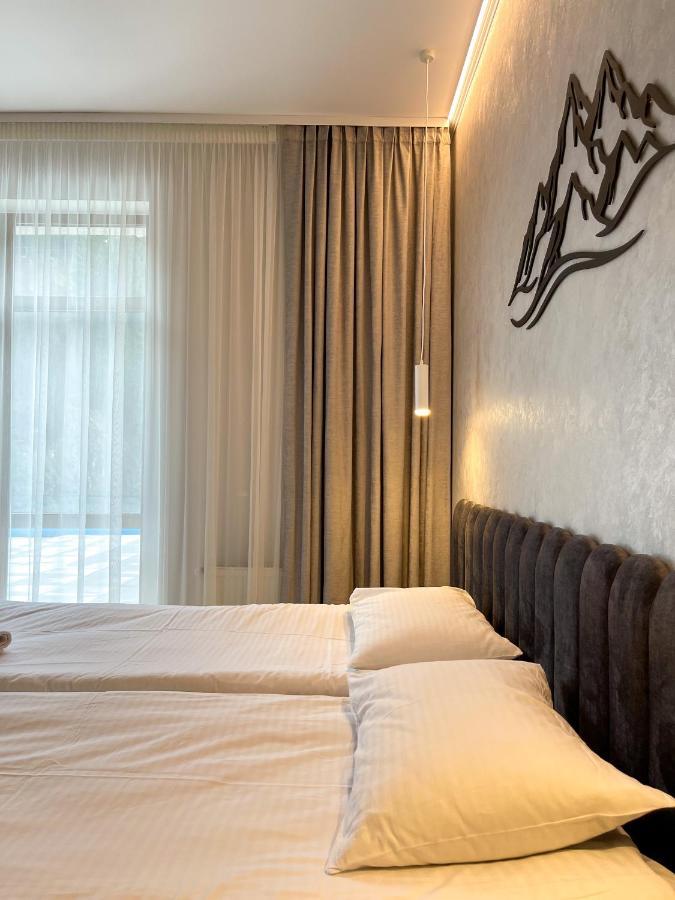 Hotel Skilandhouse Boekovel Buitenkant foto
