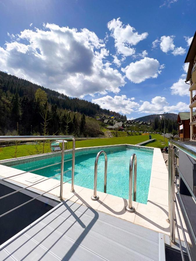 Hotel Skilandhouse Boekovel Buitenkant foto
